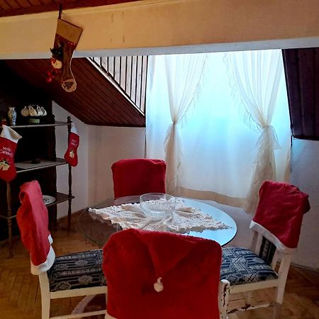 דירות פרישטינה Old Street House מראה חיצוני תמונה