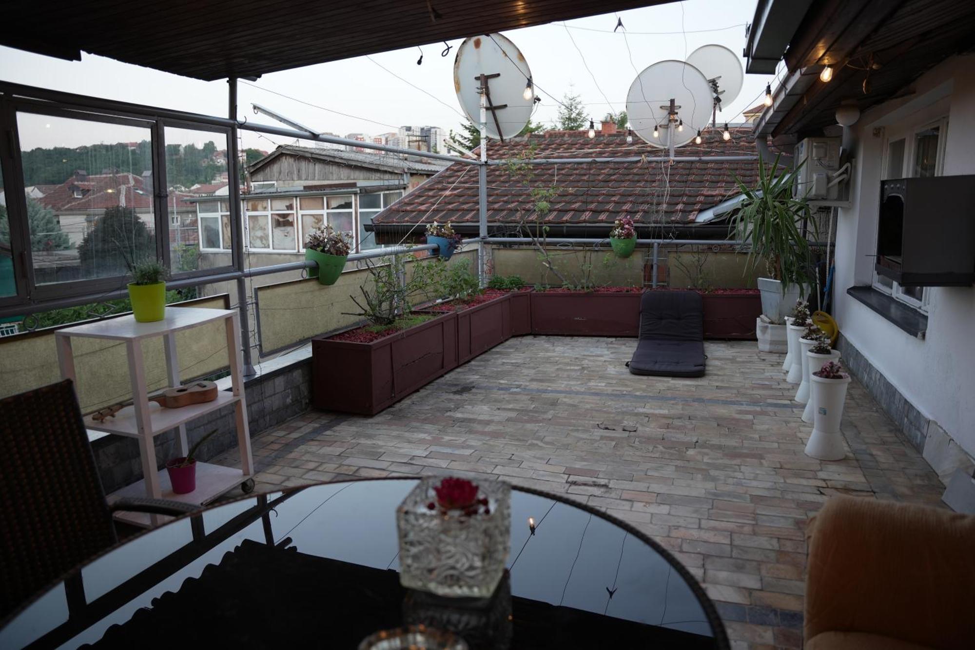 דירות פרישטינה Old Street House מראה חיצוני תמונה