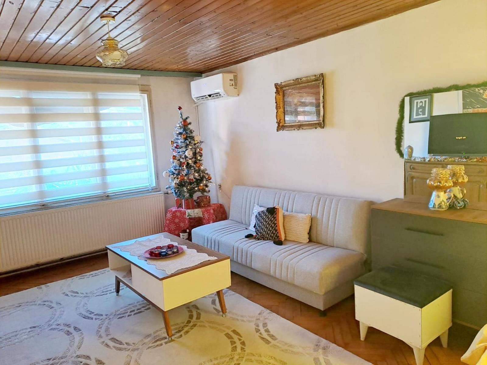 דירות פרישטינה Old Street House מראה חיצוני תמונה